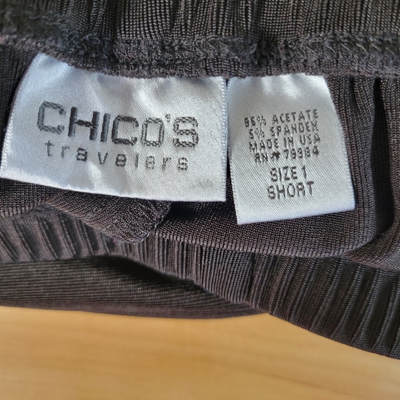 Chicos Travelers Brown Slinky Stretchy pants Size 1 Short - Picture 6 of 7